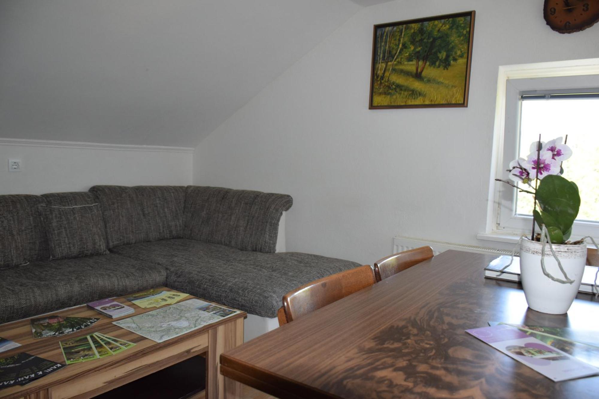 Apartma Narava Begunje pri Cerknici Стая снимка
